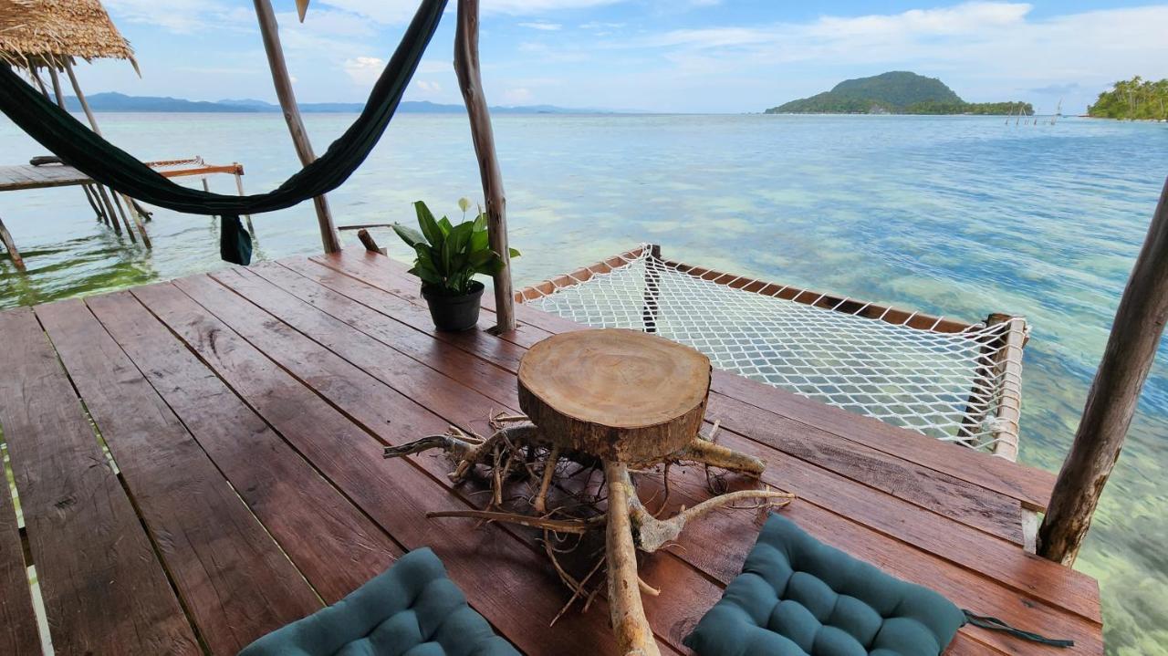 Mansuar Raja Ampat Bungalows Kri Экстерьер фото