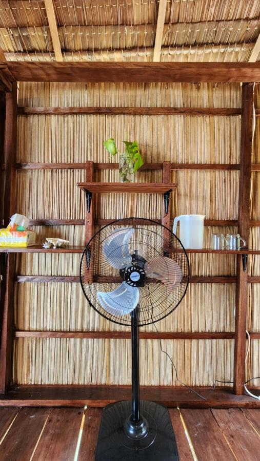 Mansuar Raja Ampat Bungalows Kri Экстерьер фото